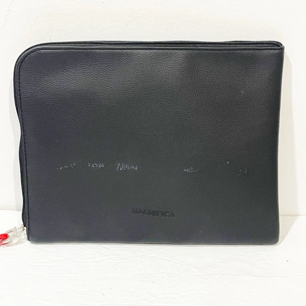 Salvatore Ferragamo‎ Black Parfums MAGNIFICA ZIP Cosmetic Bag Toiletry Travel